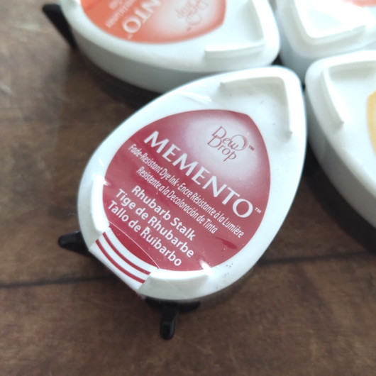 Mustetyynysetti Tsukineko Memento™ - 4 väriä