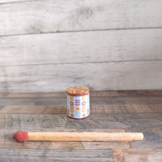 Nukkekodin Säilytyspurkki - Retrokukat Liila