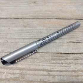 ZIG® Millennium 005 -kynä (0,20 mm) - Musta