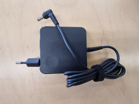 Virtalähde 65W 20V/3.25A Lenovo Ideapad tabletteihin (4.0*1.7mm liitin)