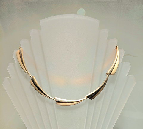 Waves necklace