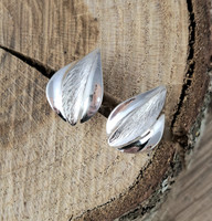 Blooming May earrings
