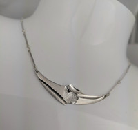 Waltz in the Snow necklace