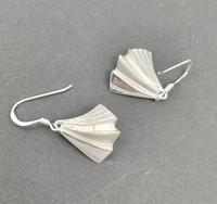 Snowfly earrings