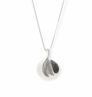 Apple pendant