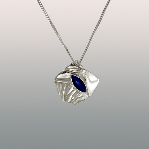 Spectrolite pendant