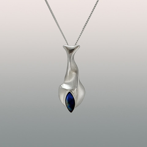 Spectrolite necklace