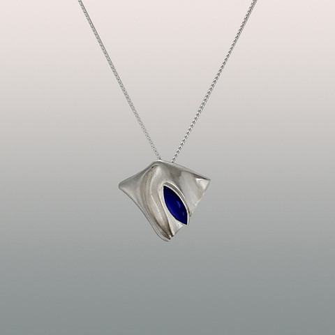 Spectrolite necklace