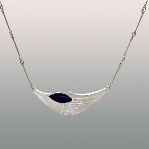 Spectrolite necklace