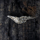 Hopeinen rintaneula Freezing February