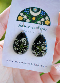 Koiranputki -korvakorut, pisara, teräs/musta