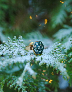 Yuletar-sormus, kulta