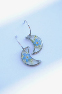 Lemmikki & koiranputki -kuukorvakorut, teräs