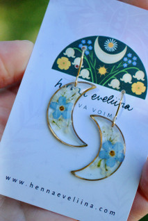 Lemmikki & koiranputki -kuukorvakorut, kulta