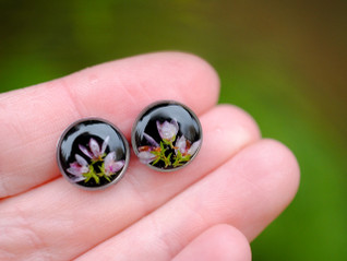 Kanerva -nappikorvikset, musta/hopea