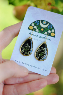 Koiranputki -korvakorut, pisara, kulta/musta