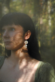 Kanerva -korvakorut helmellä, valkoinen/hopea