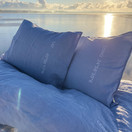 Harmaja tuplapussilakana ja kaksi tyynyliinaa, 100% pellavaa