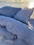 Harmaja tuplapussilakana ja kaksi tyynyliinaa, 100% pellavaa