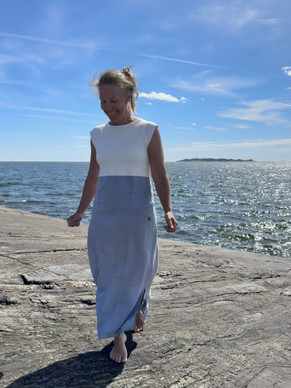 Luoto mekko