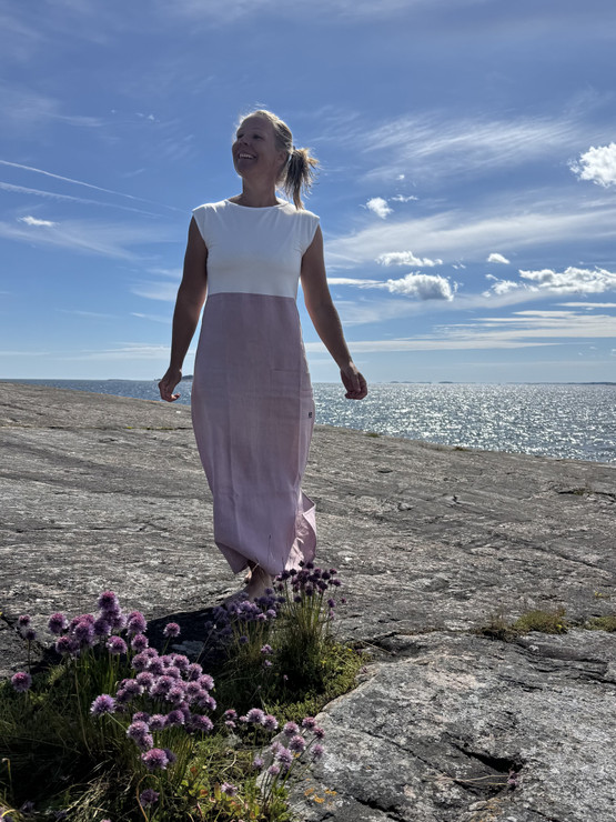 Luoto mekko