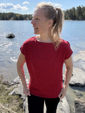 UTU T-paita (100% pellavaa)