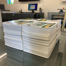 Muovitarrat painatuksella