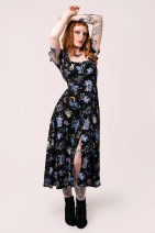 40504 HELL BUNNY MOONLIT MIDIMEKKO – mystinen kuosi