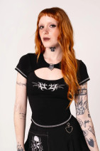 60403 Hell Bunny Auri jersey top – black heart detail