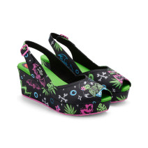 HCD416 HORROR LUAU SANDALS