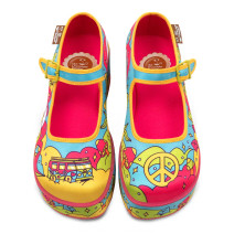 HCD225 LOVE ON THE ROAD PLATRORM