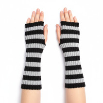 5665 INNOCENT TILLY ARM WARMERS - black/grey 