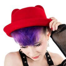 64309 KITTY BOWLER HAT, red