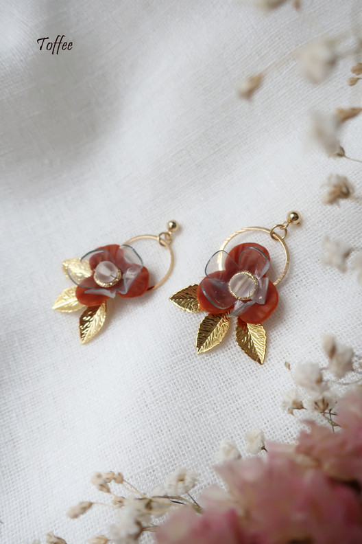 Lumo - kierrätysmuovikoru, KULLANVÄRISET metalliosat