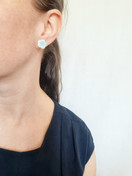 Pikkukukka - keramiikkanappi, eri värejä