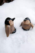 Pingviini -keramiikkaeläin