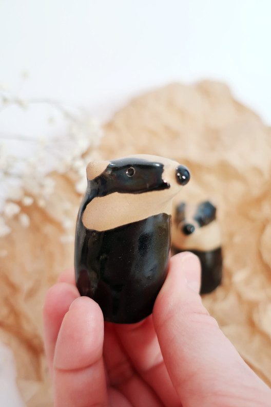 Mäyrä -keramiikkaeläin