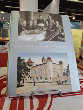 Haapasaari, Matti: Museoherroja ja Puijon tutkijoita