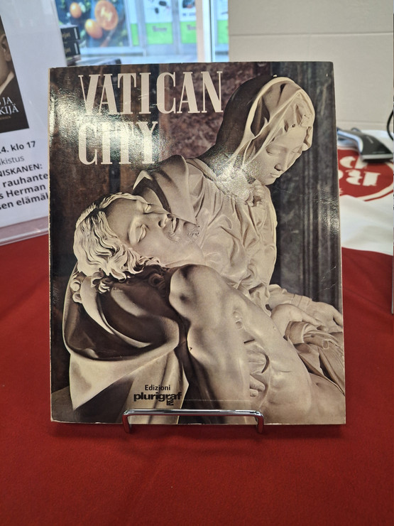 Santini, Loretta: Vatican City