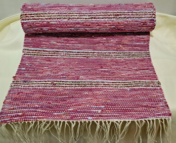 Vaaleampi punainen -kaitaliina