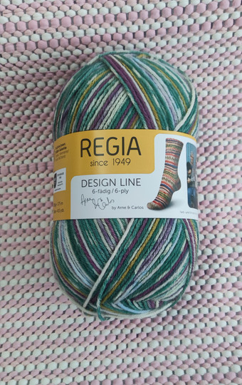 Regia 6 Monivärinen