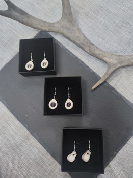 Poronsarvi korvakorut