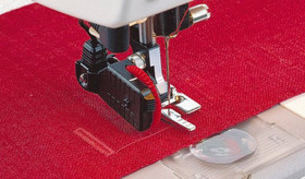 Husqvarna Viking yksivaiheinen napinläpimittari