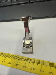 Bernina Piilovetoketjujalka #35