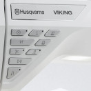 HUSQVARNA® VIKING® DESIGNER TOPAZ™ 55Q ompelukone NYT -15%
