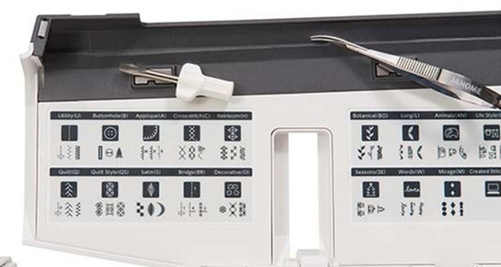 Janome Continental M17, högkvalitativ broderi- och symaskin