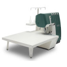 PFAFF® admire™ 3000 avancerad basic overlockmaskin! Bra utbud av tillbehör!