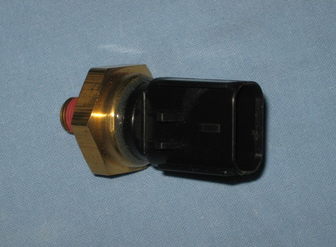 ÖLJYNPAINEANTURI, WJ/TJ/XJ/KJ, MOP5149064AA