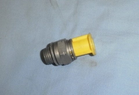 SOVITE/LUKKORENGAS, WK/XK CRD, MOP55111023AA