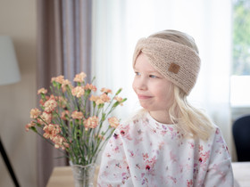 Neulottu lasten panta, nougat